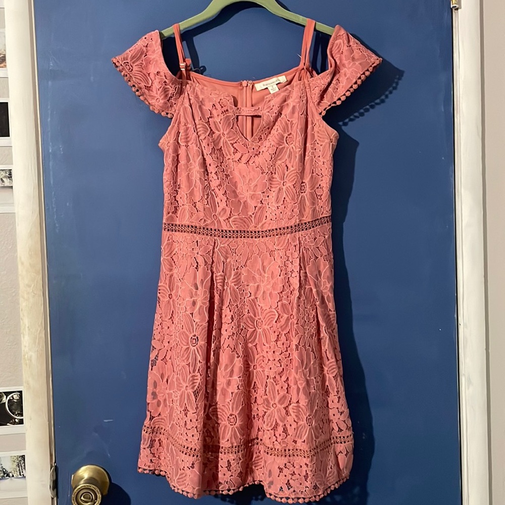 small pink Francesca’s lace dress